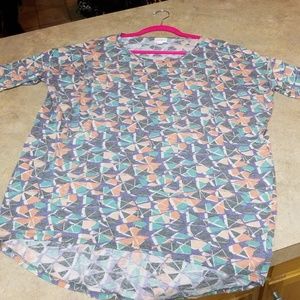Lularoe Irma shirt